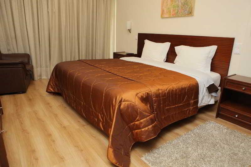 Petrus Hotel Chaves Bagian luar foto